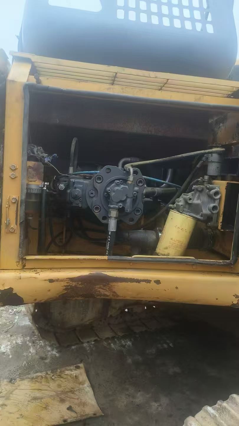 Buy Sany SY215C Used Excavator / 2 Buy Sany SY215C Used Excavator / 2
