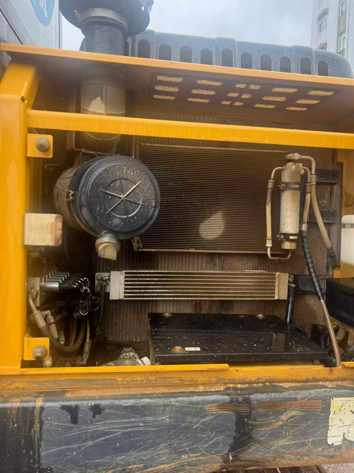 Buy Sany SY135 Used Excavator / 3 Buy Sany SY135 Used Excavator / 3