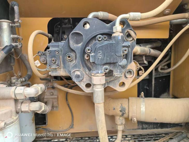 Buy Sany SY200C Used Excavator / 1