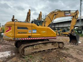 Buy XCMG XE200GH Used Excavator / 2 Buy XCMG XE200GH Used Excavator / 2
