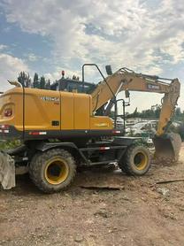 Buy XCMG XE150 Used Excavator / 4 Buy XCMG XE150 Used Excavator / 4