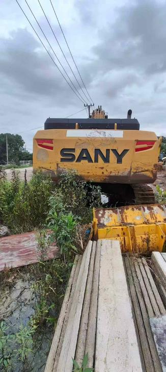 Buy Sany SY550H Used Excavator / 1