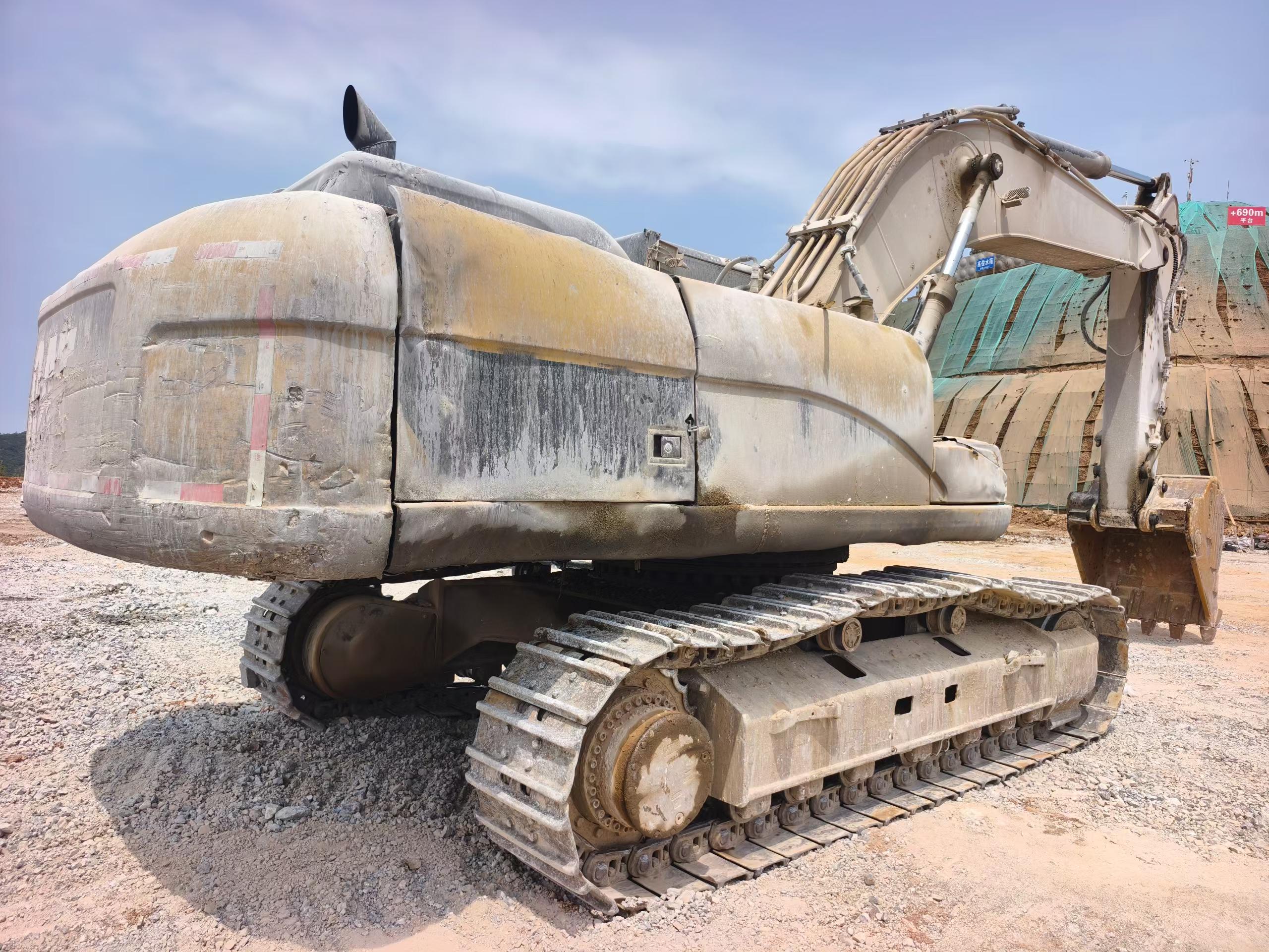 Buy Caterpillar 336E Used Excavator / 2 Buy Caterpillar 336E Used Excavator / 2