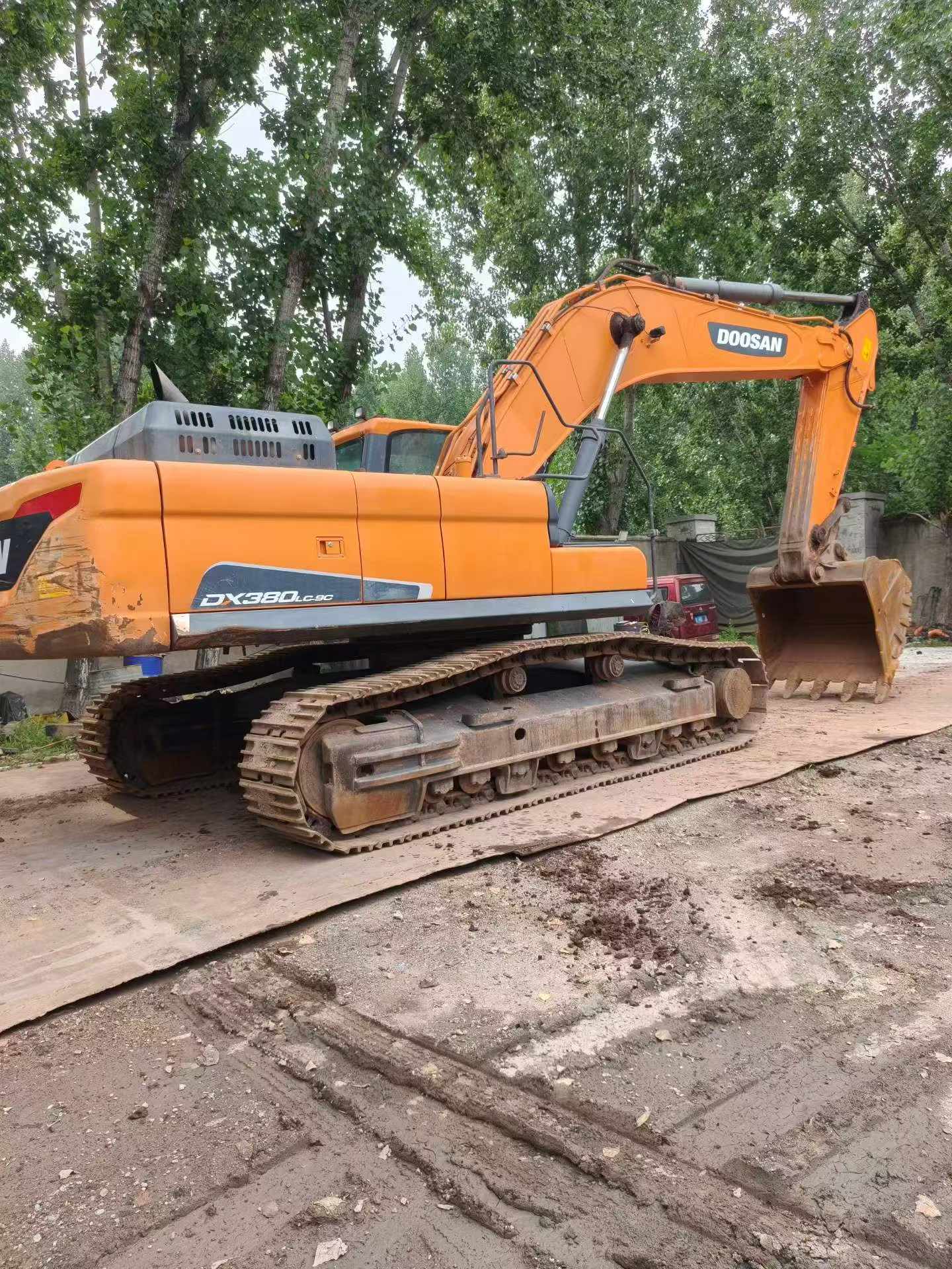 Buy Doosan DX380LC-5 Used Excavator / 1