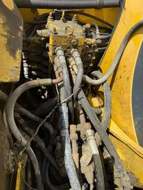 Buy Komatsu PC60-7 Used Excavator / 6 Buy Komatsu PC60-7 Used Excavator / 6
