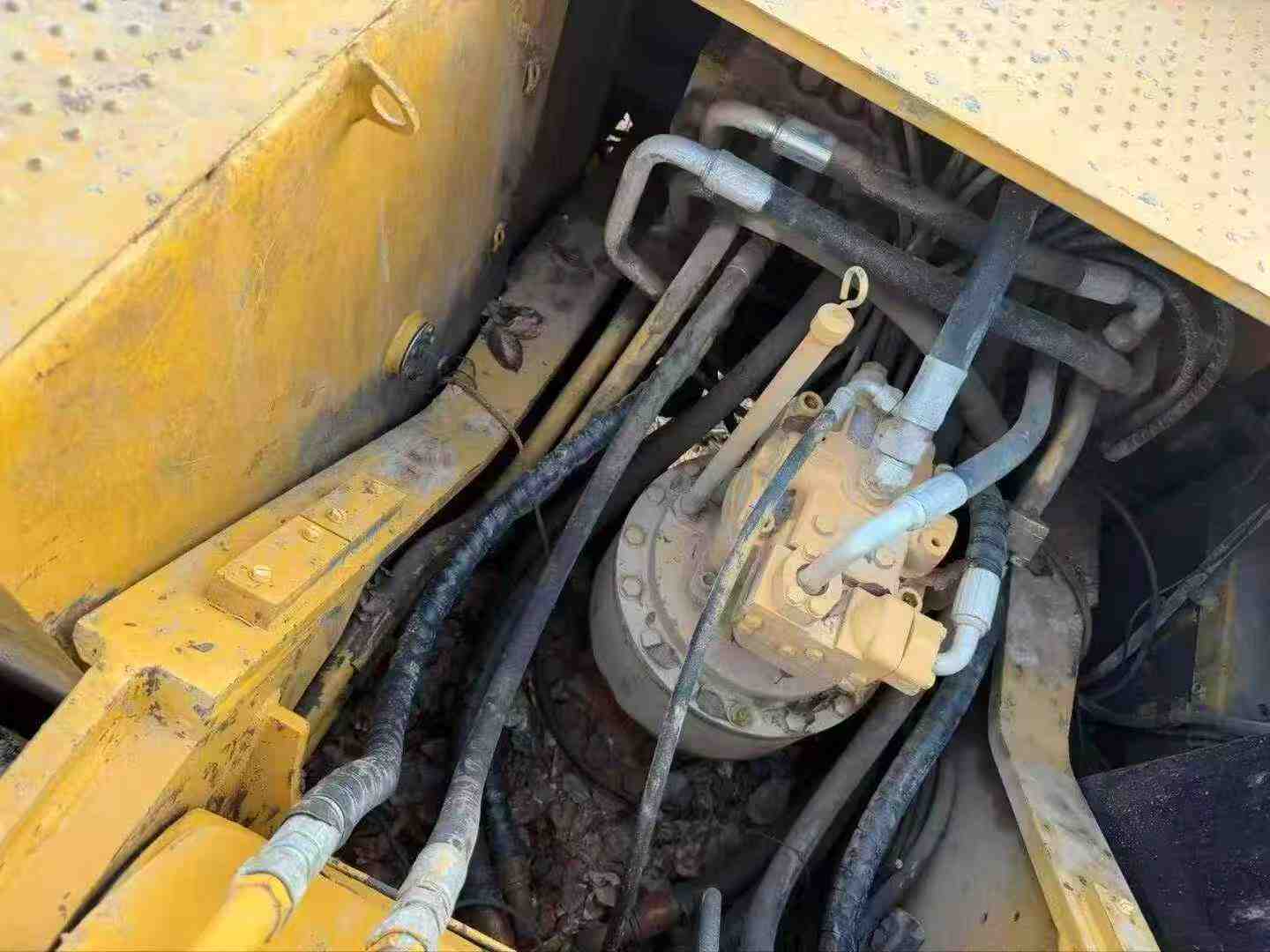 Buy Caterpillar 326DL Used Excavator / 6