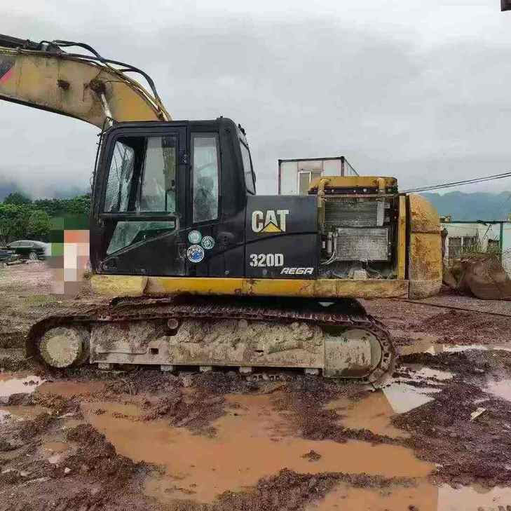 Buy Caterpillar 320D Used Excavator / 1