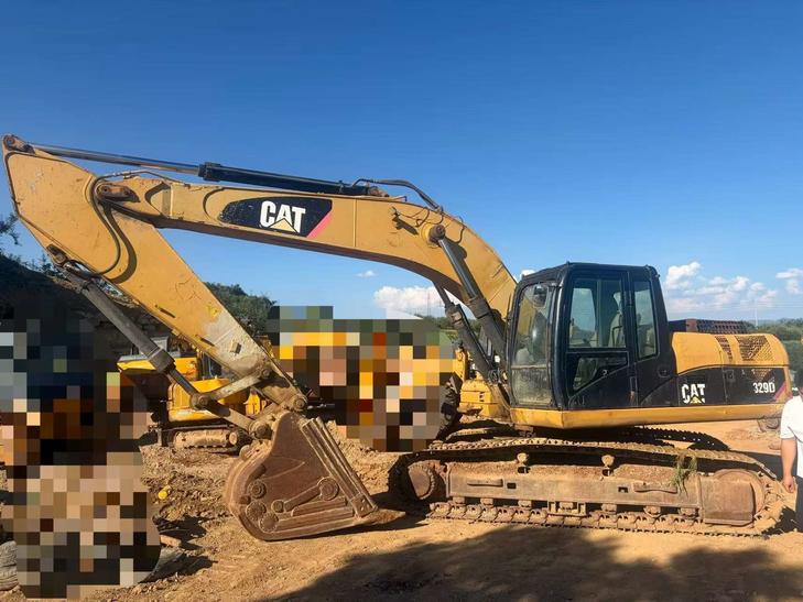 Buy Caterpillar 324D Used Excavator / 1