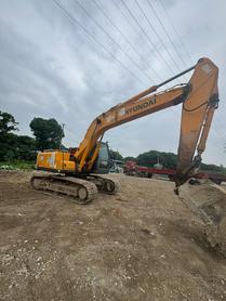 Buy Hyundai R215-7 Used Excavator / 6 Buy Hyundai R215-7 Used Excavator / 6