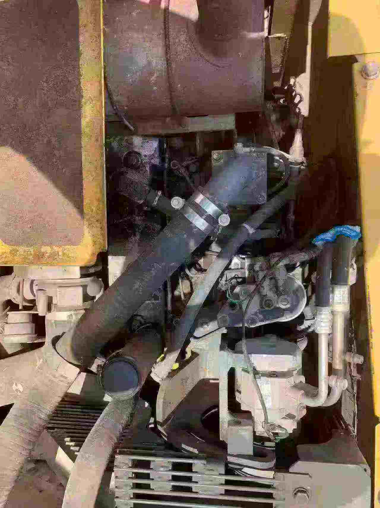 Buy Komatsu PC110-7 Used Excavator / 8 Buy Komatsu PC110-7 Used Excavator / 8