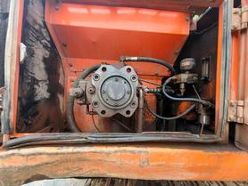 Buy Doosan DH215-7 Used Excavator / 4 Buy Doosan DH215-7 Used Excavator / 4