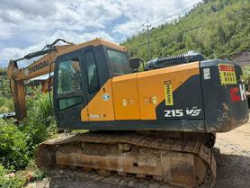 Buy Hyundai R215VS Used Excavator / 3 Buy Hyundai R215VS Used Excavator / 3