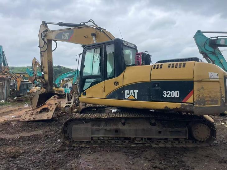 Buy Caterpillar 320D Used Excavator / 1
