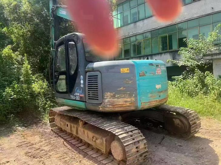 Buy Kobelco SK135 Used Excavator / 1