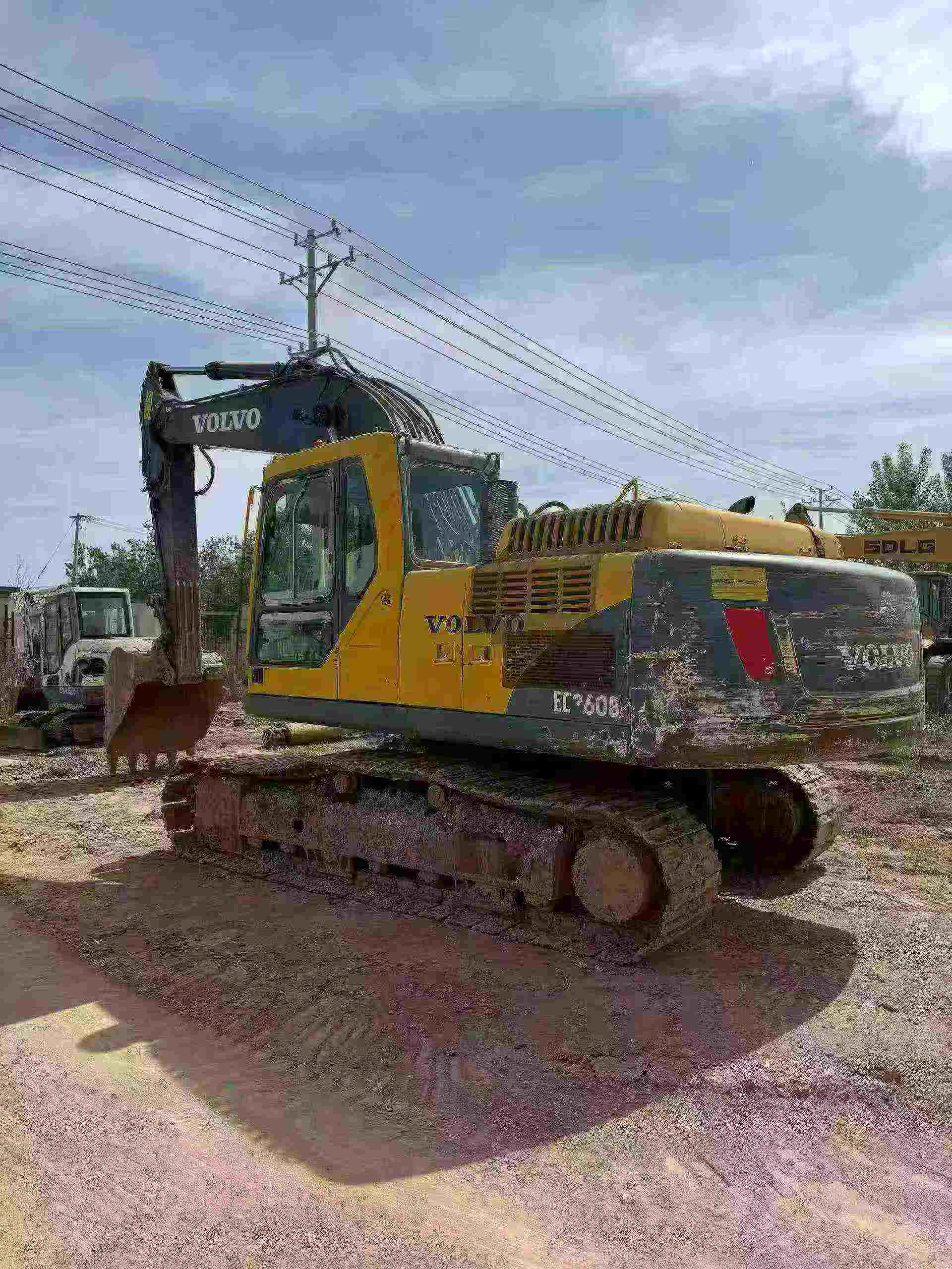 Acheter Pelle Volvo EC210B d'occasion / 3