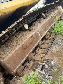 Buy Caterpillar 320V2 Used Excavator / 9 Buy Caterpillar 320V2 Used Excavator / 9