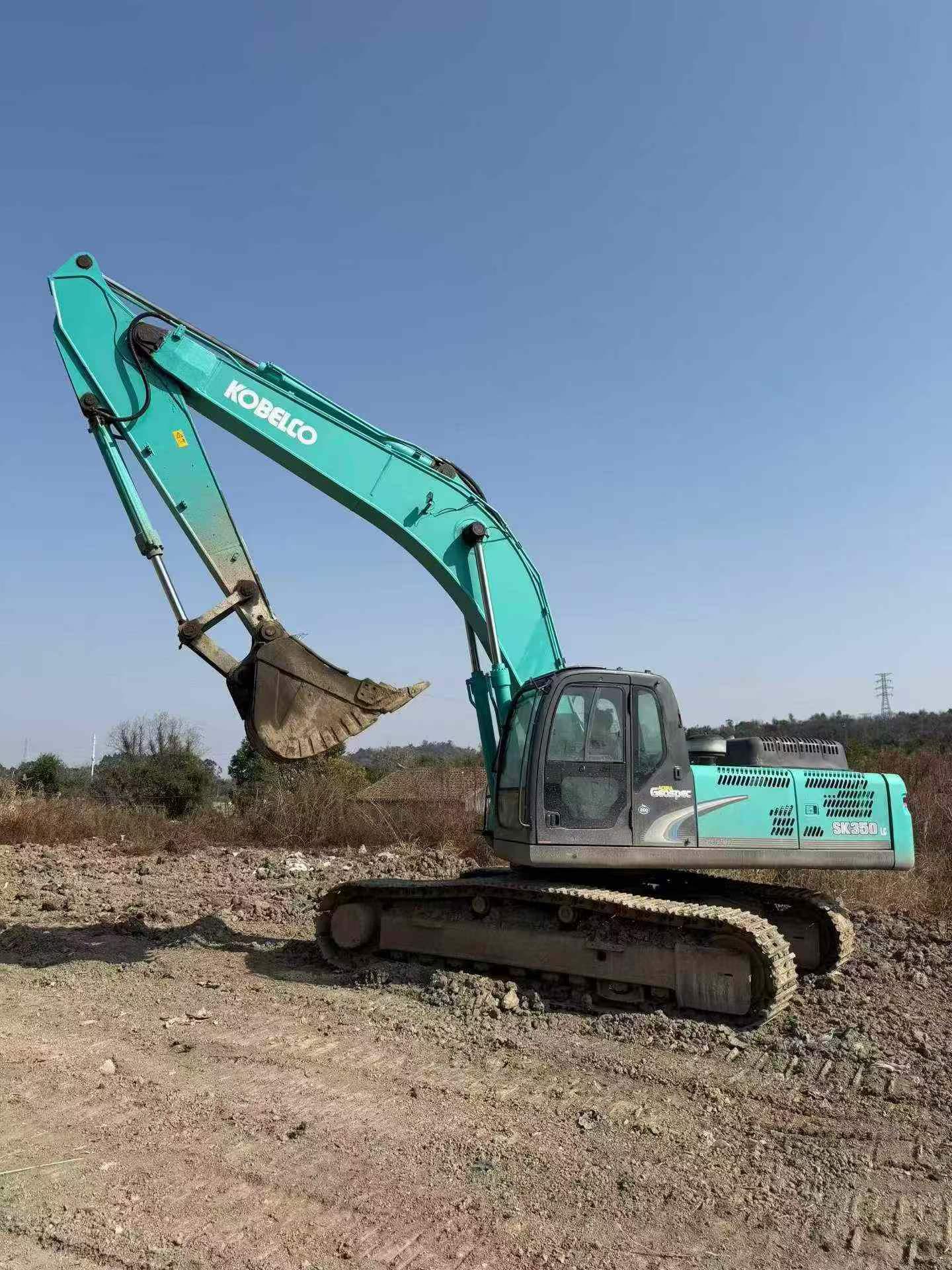 Buy Kobelco SK350-8 Used Excavator / 2 Buy Kobelco SK350-8 Used Excavator / 2