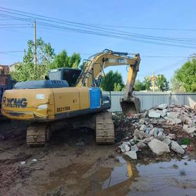Buy XCMG XE200 Used Excavator / 2 Buy XCMG XE200 Used Excavator / 2