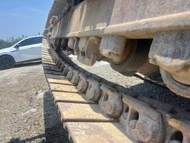Buy XCMG XE270DK Used Excavator / 4 Buy XCMG XE270DK Used Excavator / 4