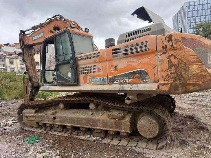 Buy Doosan DX380 Used Excavator / 1