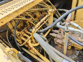 Acheter Pelle Caterpillar 320B d'occasion / 5 Acheter Pelle Caterpillar 320B d'occasion / 5