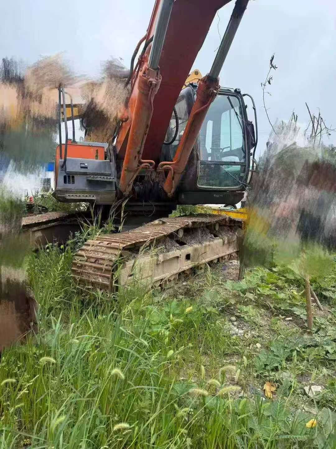 Buy Hitachi EX360-5 Used Excavator / 2 Buy Hitachi EX360-5 Used Excavator / 2