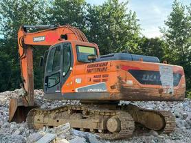 Buy Doosan DH215-7 Used Excavator / 5 Buy Doosan DH215-7 Used Excavator / 5