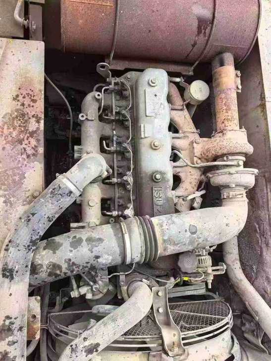 Buy Hitachi ZX200-6 Used Excavator / 1