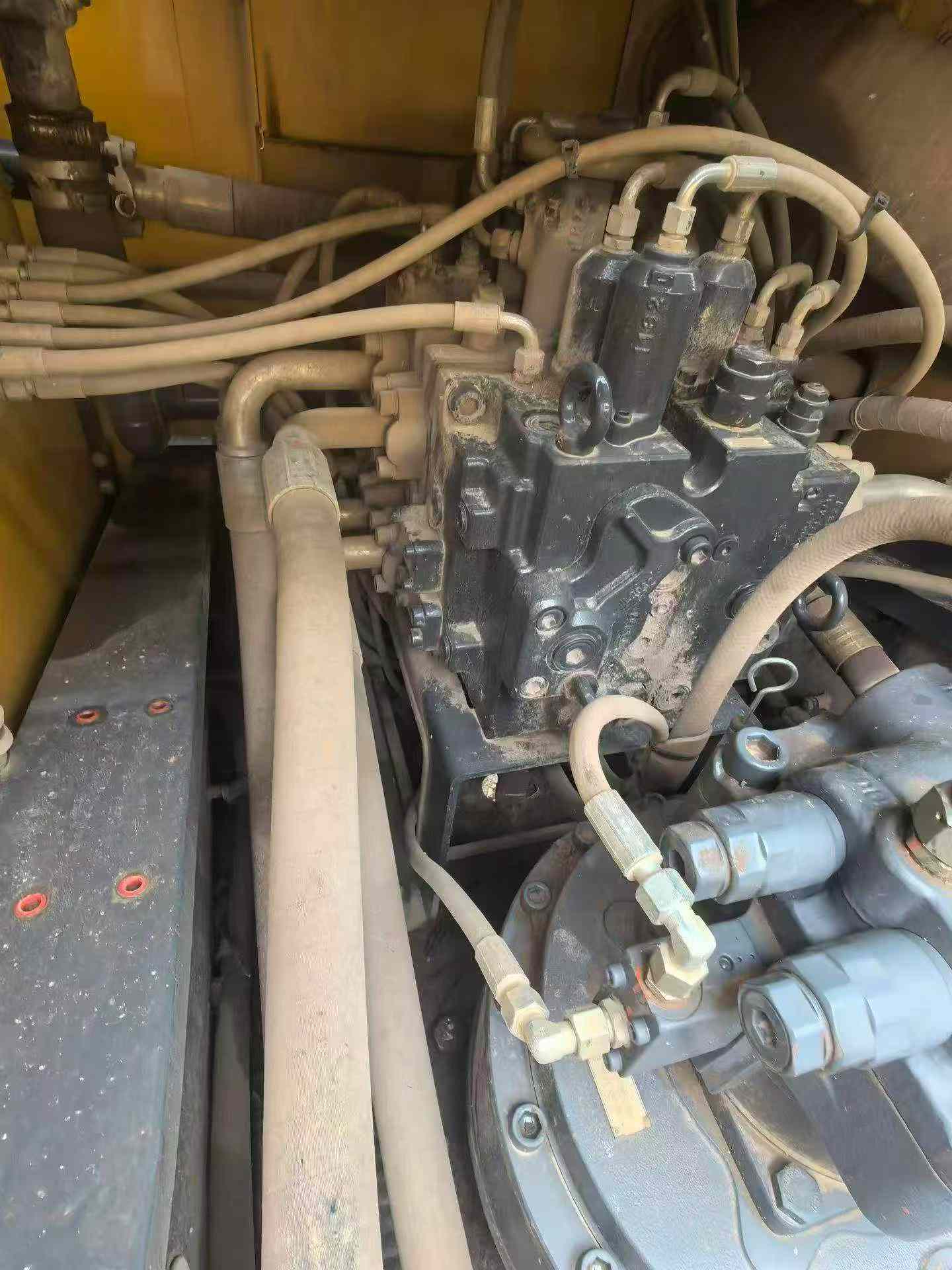 Buy XCMG XE380K Used Excavator / 3 Buy XCMG XE380K Used Excavator / 3