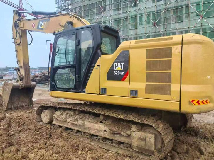 Buy Caterpillar 320GC Used Excavator / 1