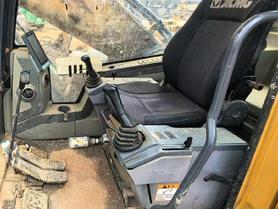 Buy XCMG XE270DK Used Excavator / 8 Buy XCMG XE270DK Used Excavator / 8