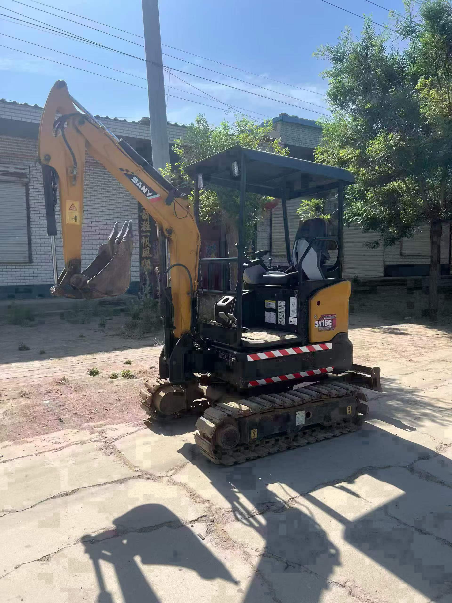 Buy Sany SY16C Used Excavator / 1