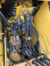 Buy Komatsu PC130-7 Used Excavator / 4 Buy Komatsu PC130-7 Used Excavator / 4