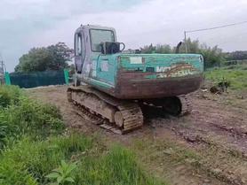 Buy Kobelco SK200-6 Used Excavator / 3 Buy Kobelco SK200-6 Used Excavator / 3