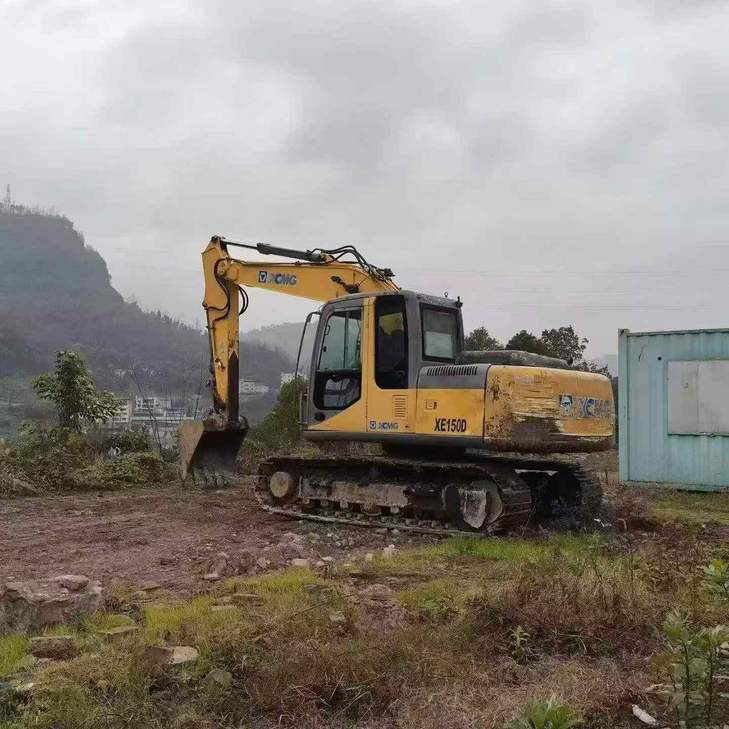 Buy XCMG XE150 Used Excavator / 1