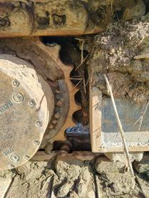 Buy Doosan DH200-3 Used Excavator / 4 Buy Doosan DH200-3 Used Excavator / 4