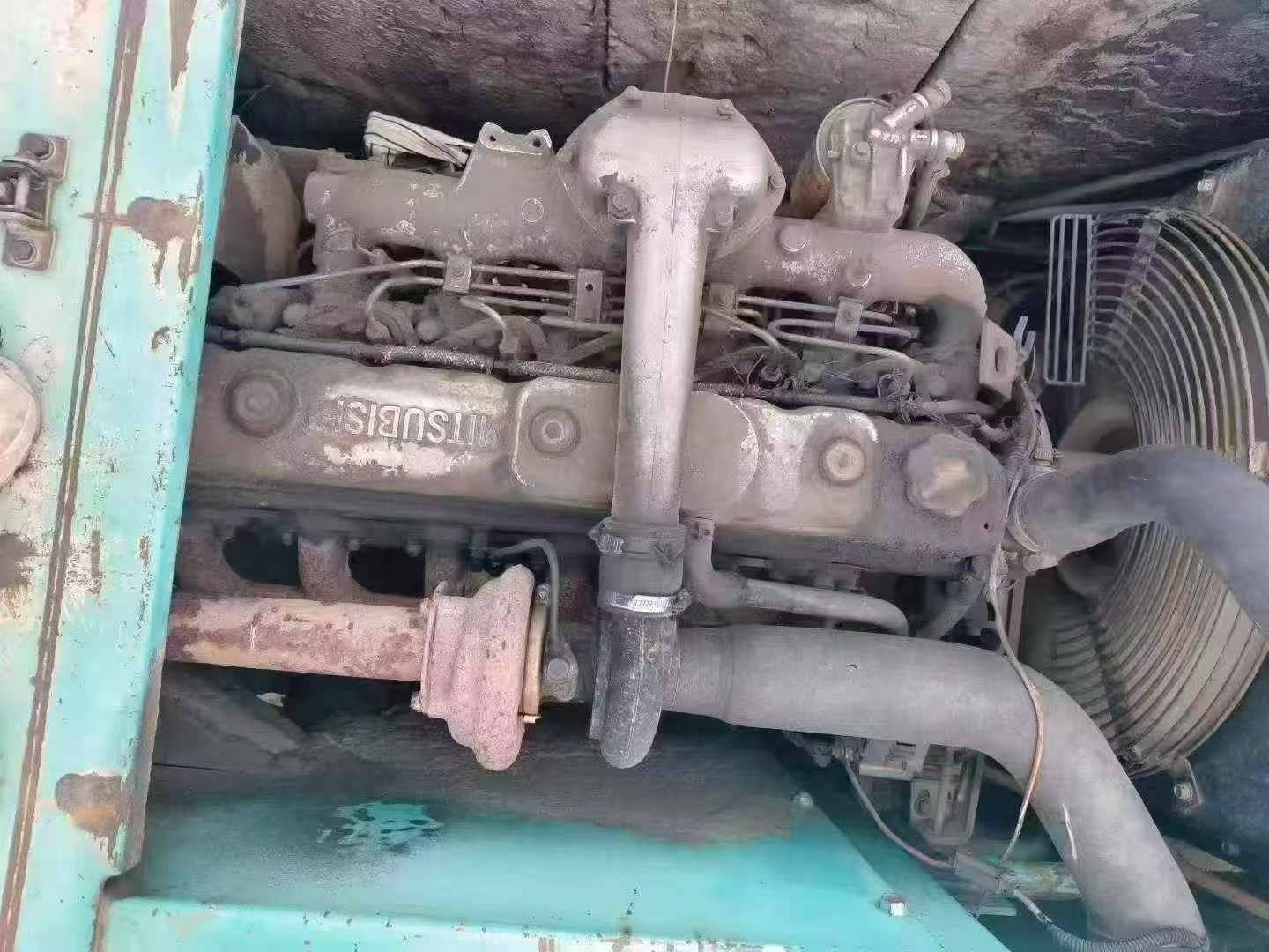 Buy Kobelco SK200-6 Used Excavator / 4 Buy Kobelco SK200-6 Used Excavator / 4