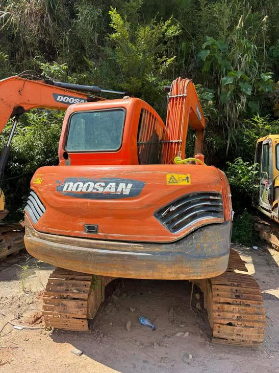 Buy Doosan DX75-10 Used Excavator / 1