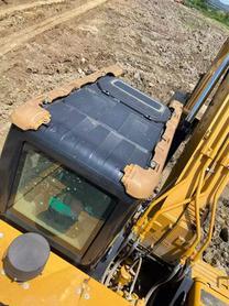 Buy Sany SY200C Used Excavator / 7 Buy Sany SY200C Used Excavator / 7