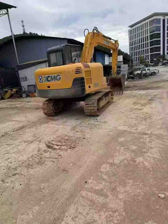 Buy XCMG XE80 Used Excavator / 1