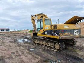 Buy Caterpillar 320A Used Excavator / 2 Buy Caterpillar 320A Used Excavator / 2
