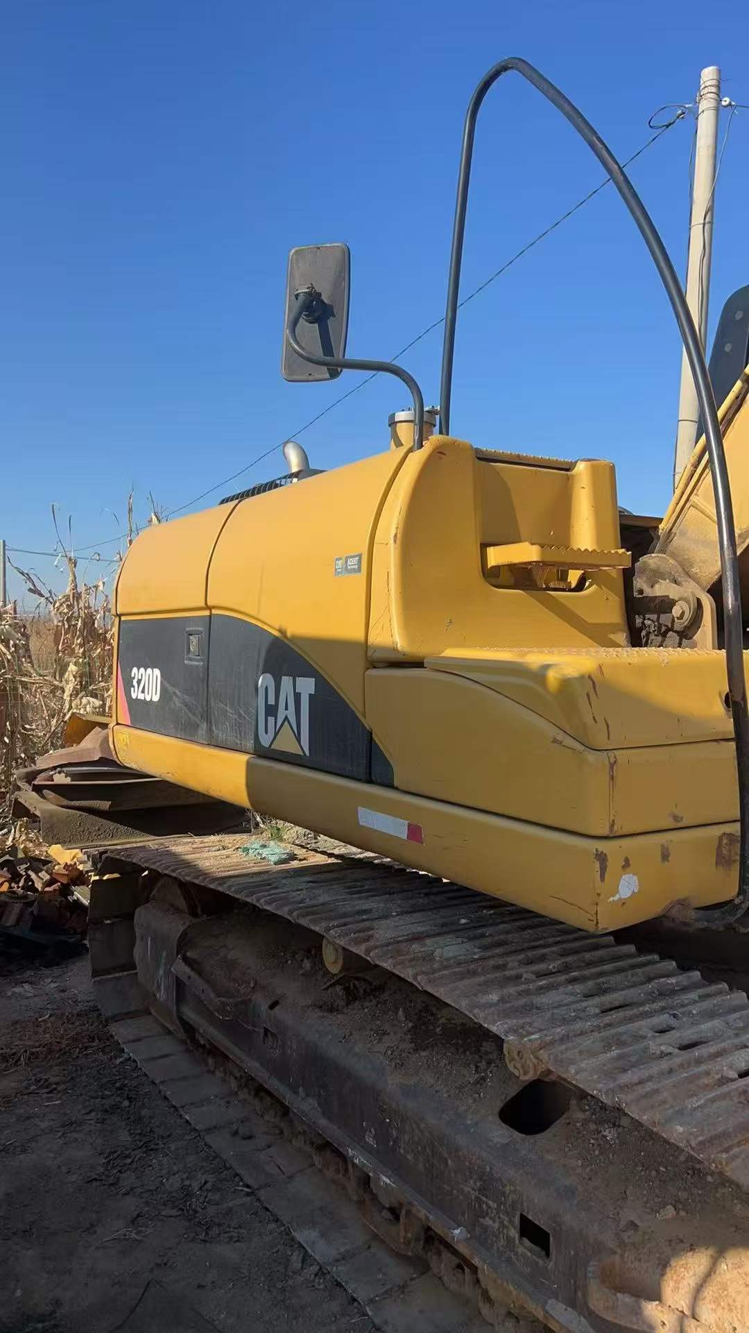 Buy Caterpillar 320D Used Excavator / 2 Buy Caterpillar 320D Used Excavator / 2