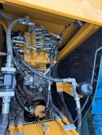 Buy Sany SY135 Used Excavator / 2 Buy Sany SY135 Used Excavator / 2
