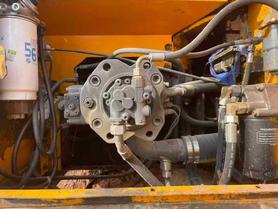 Buy Sany SY235C-8 Used Excavator / 3 Buy Sany SY235C-8 Used Excavator / 3