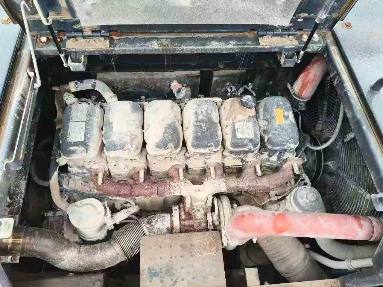 شراء حفارة Doosan DX500LC-9C مستعملة / 5
