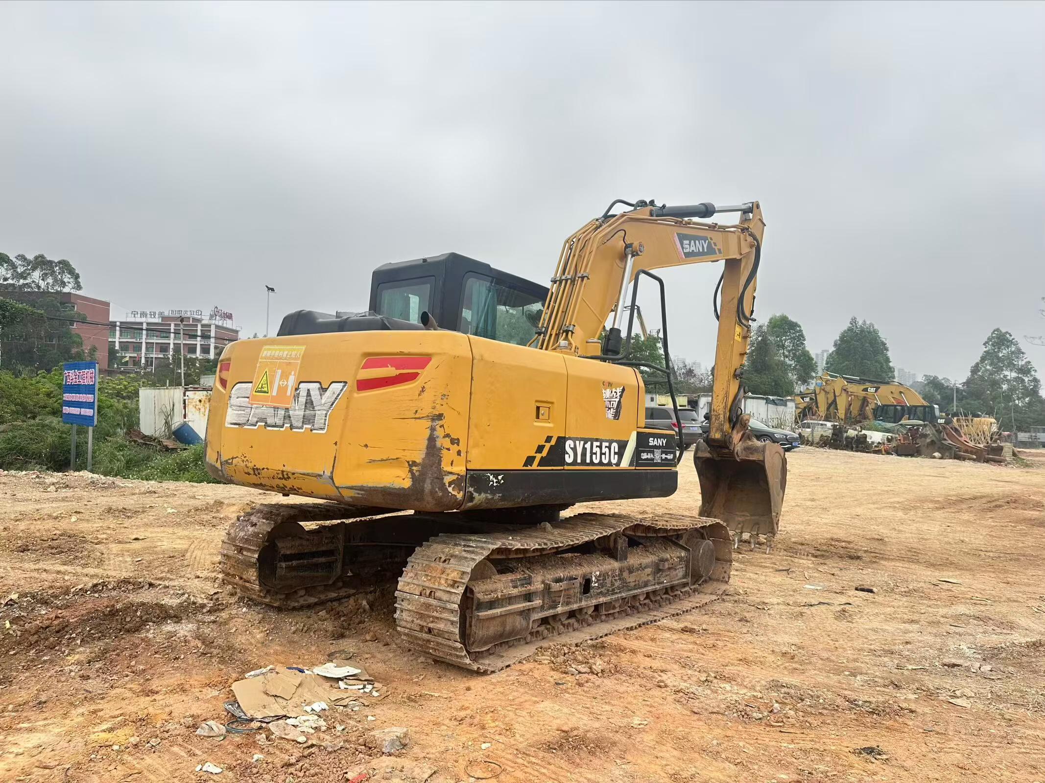 Buy Sany SY135C Used Excavator / 2