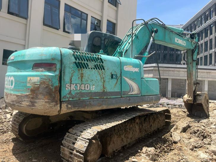 Buy Kobelco SK140LC-8 Used Excavator / 1
