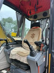 Buy XCMG XE75C Used Excavator / 3 Buy XCMG XE75C Used Excavator / 3