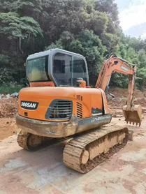 Buy Doosan DH60 Used Excavator / 3 Buy Doosan DH60 Used Excavator / 3