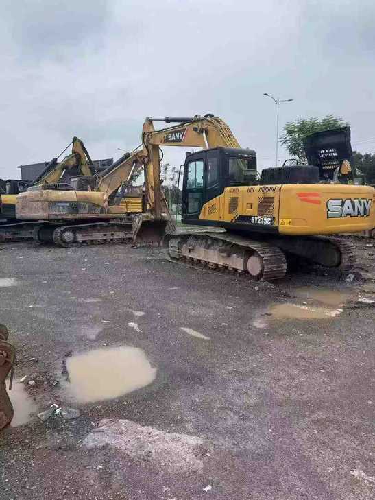Buy Sany SY215C Used Excavator / 1